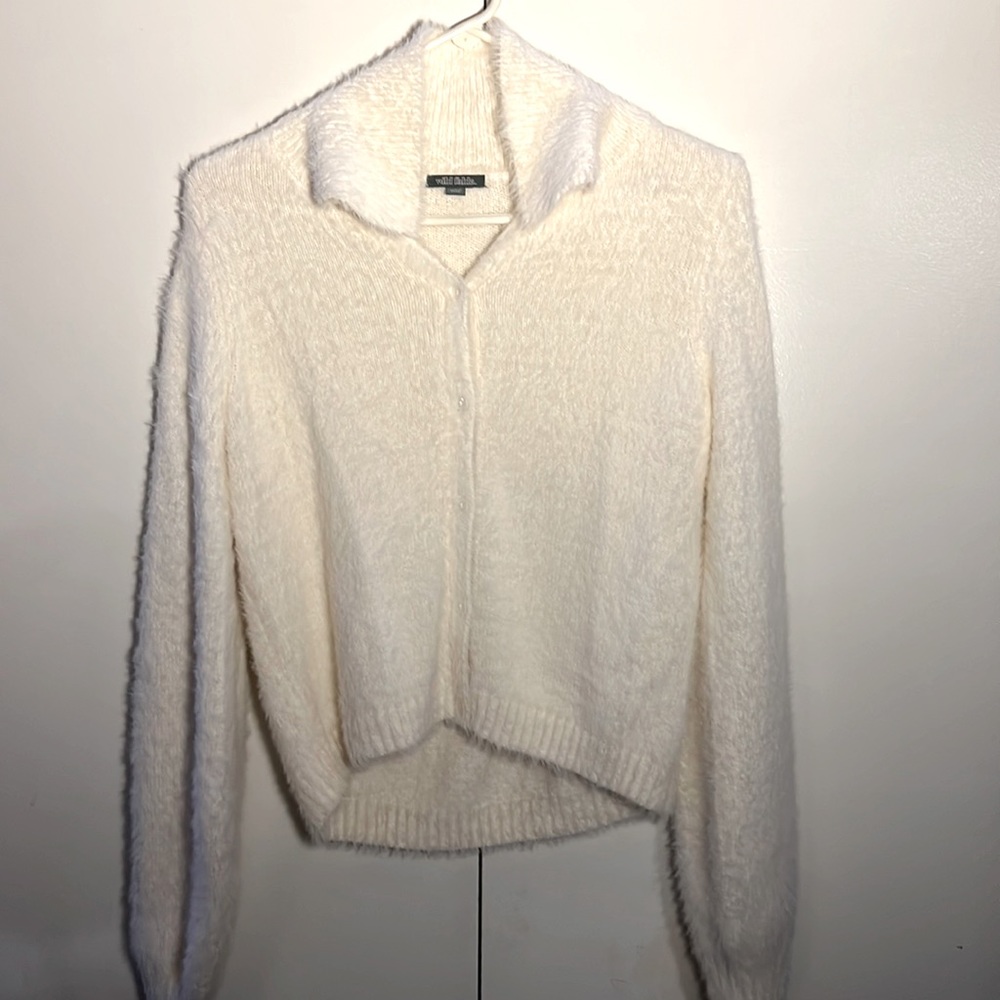 Wild Fable Fuzzy White Sweater Long Sleeve Size Small Good Condition No Flaws